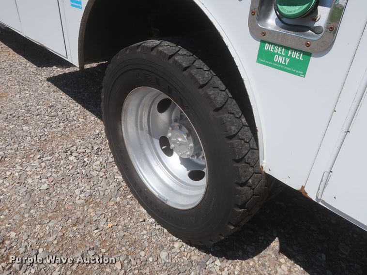 image for item LK9130 2018 Ford F450 Super Duty XL  SuperCab utility / service truck