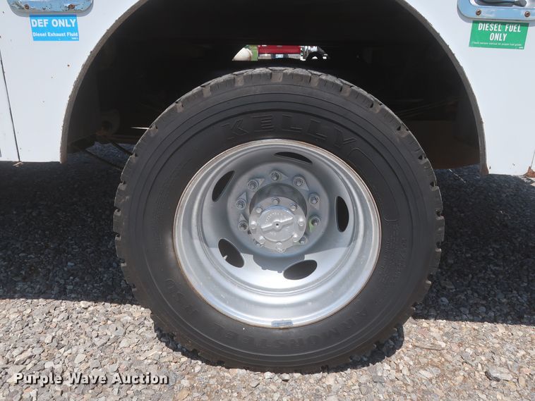 image for item LK9130 2018 Ford F450 Super Duty XL  SuperCab utility / service truck