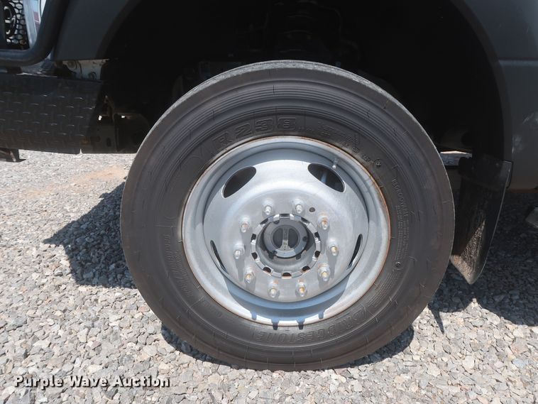 image for item LK9130 2018 Ford F450 Super Duty XL  SuperCab utility / service truck