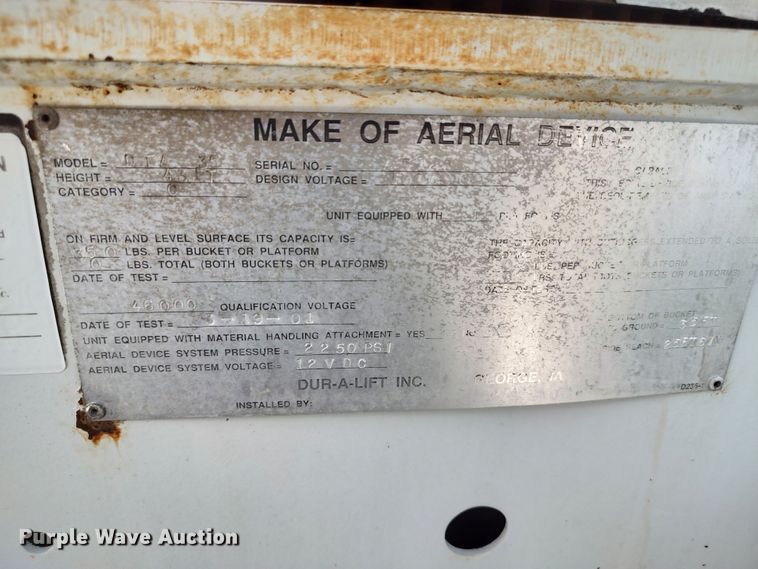 image for item LK9137 2001 Ford F450 Super Duty  bucket truck