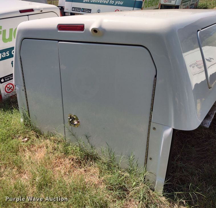 image for item LK9218 SnugPro XL  pickup truck topper