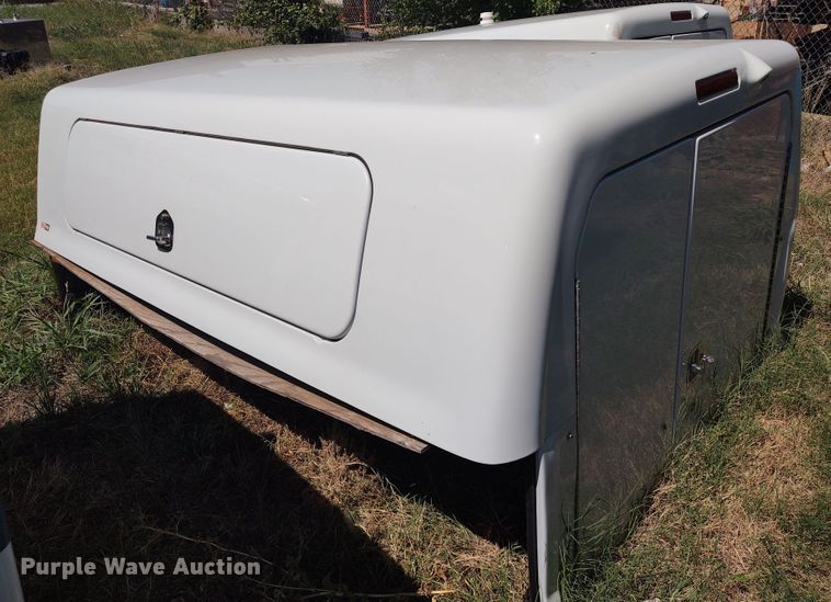 image for item LK9218 SnugPro XL  pickup truck topper