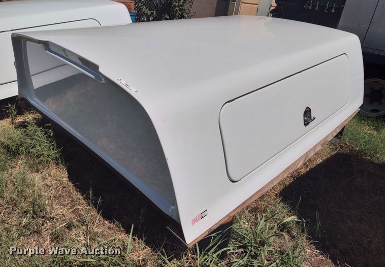 image for item LK9218 SnugPro XL  pickup truck topper