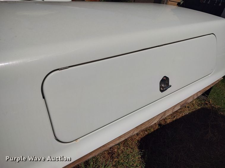 image for item LK9218 SnugPro XL  pickup truck topper