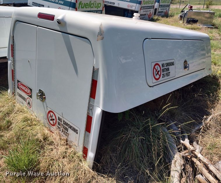 image for item LK9219 SnugPro XL  pickup truck topper