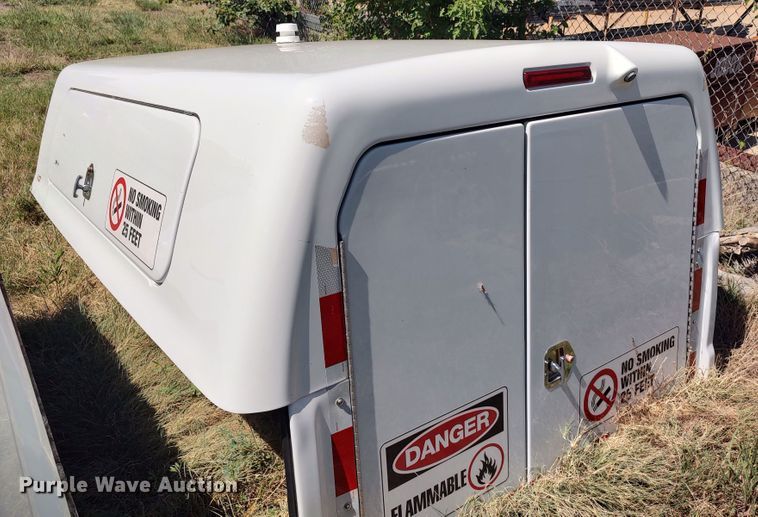 image for item LK9219 SnugPro XL  pickup truck topper