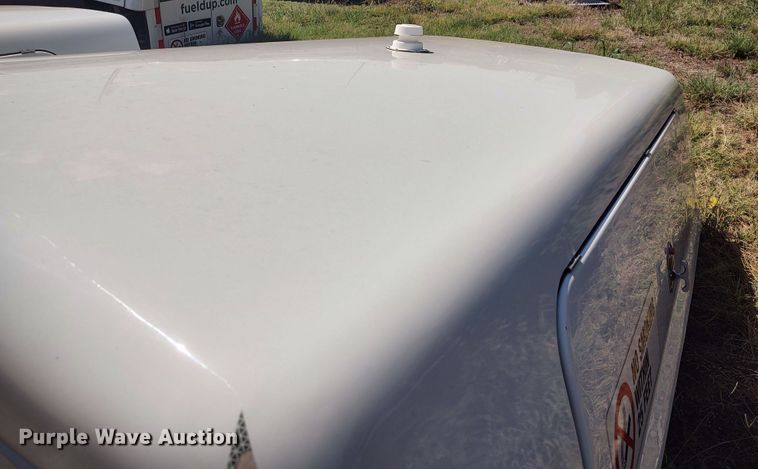 image for item LK9219 SnugPro XL  pickup truck topper