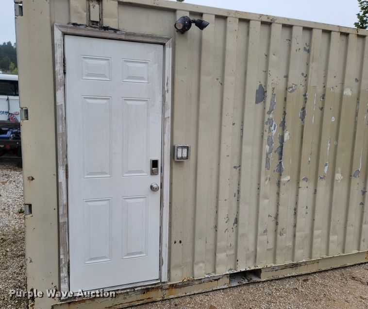 image for item LM9720 Storage container