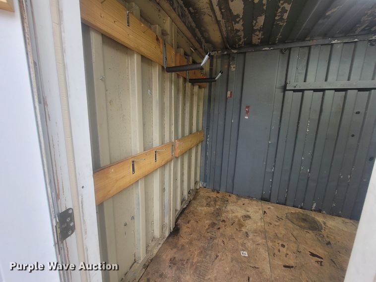 image for item LM9720 Storage container