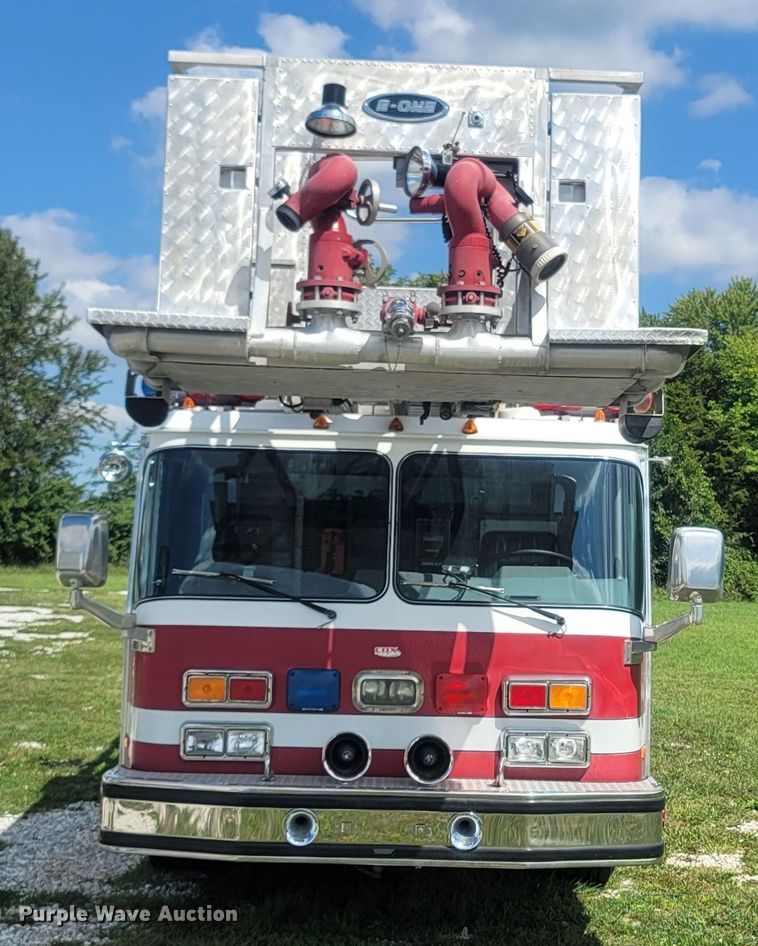 image for item LM9726 1992 Federal Motors Hurricane  aerial platform fire truck