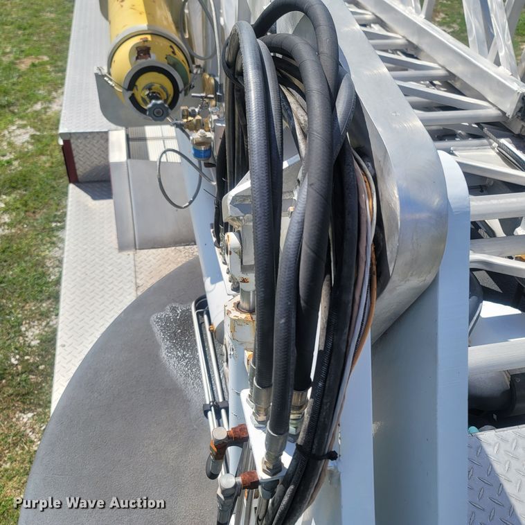 image for item LM9726 1992 Federal Motors Hurricane  aerial platform fire truck