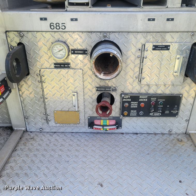 image for item LM9726 1992 Federal Motors Hurricane  aerial platform fire truck