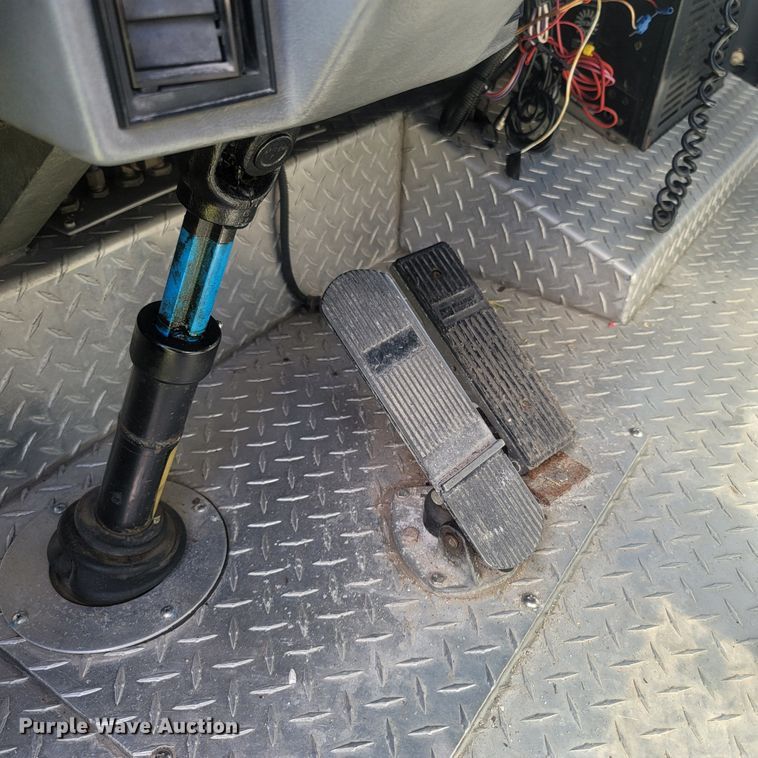 image for item LM9726 1992 Federal Motors Hurricane  aerial platform fire truck