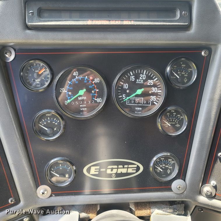 image for item LM9726 1992 Federal Motors Hurricane  aerial platform fire truck