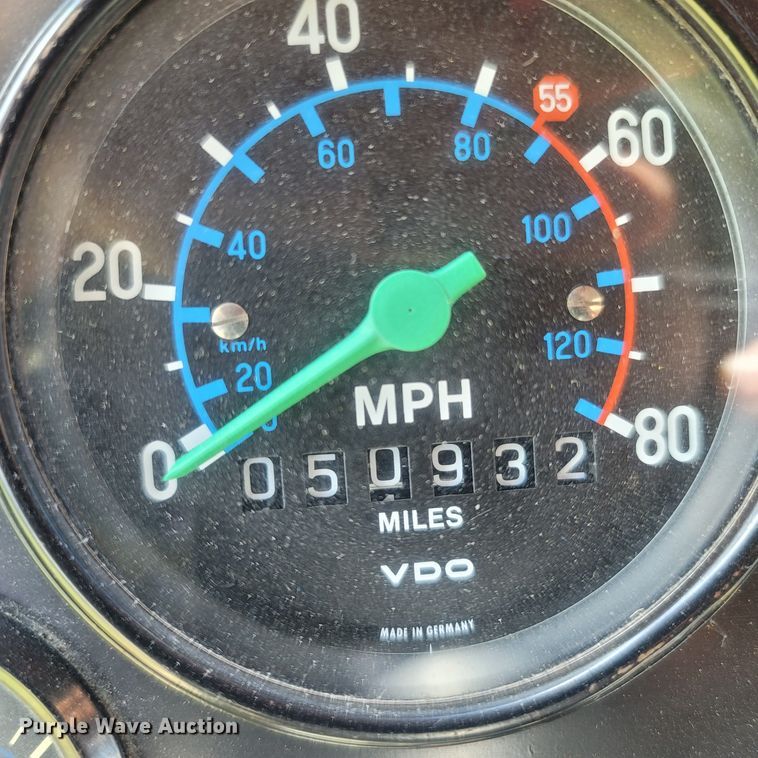 image for item LM9726 1992 Federal Motors Hurricane  aerial platform fire truck