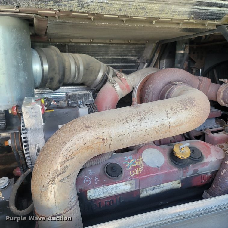 image for item LM9726 1992 Federal Motors Hurricane  aerial platform fire truck