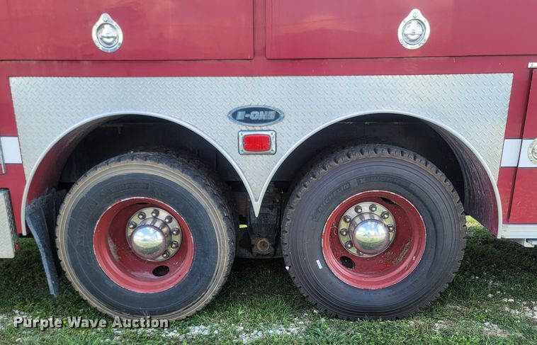 image for item LM9726 1992 Federal Motors Hurricane  aerial platform fire truck