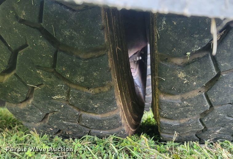 image for item LM9726 1992 Federal Motors Hurricane  aerial platform fire truck