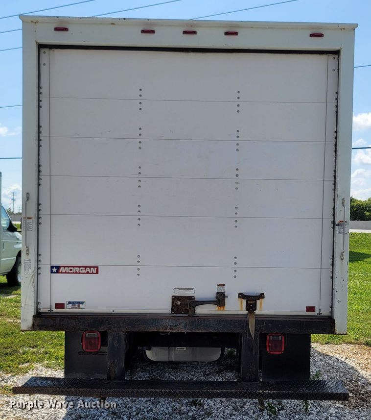 image for item LM9727 2014 Ford E350 Super Duty  box truck