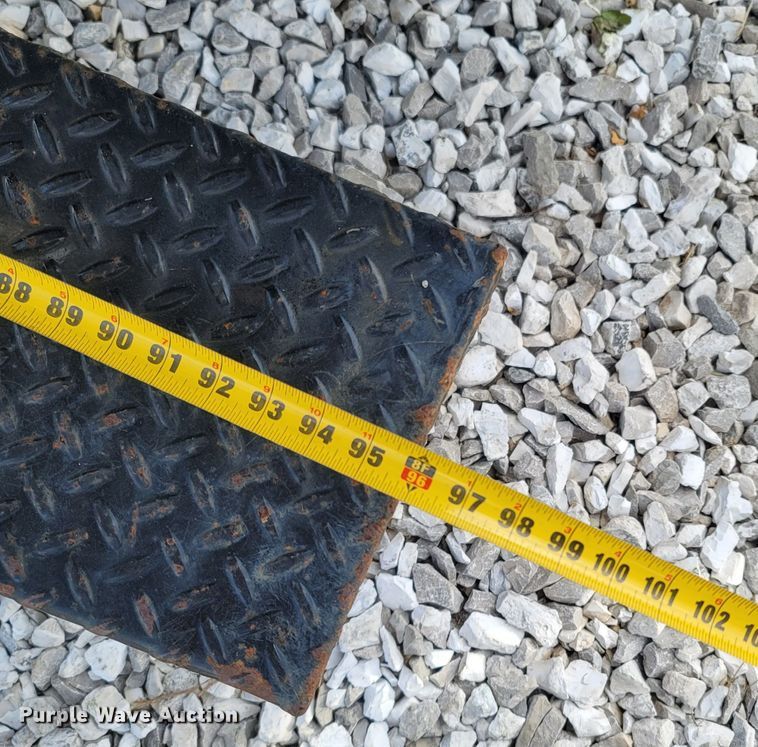 image for item LM9727 2014 Ford E350 Super Duty  box truck