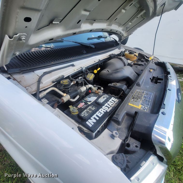 image for item LM9727 2014 Ford E350 Super Duty  box truck