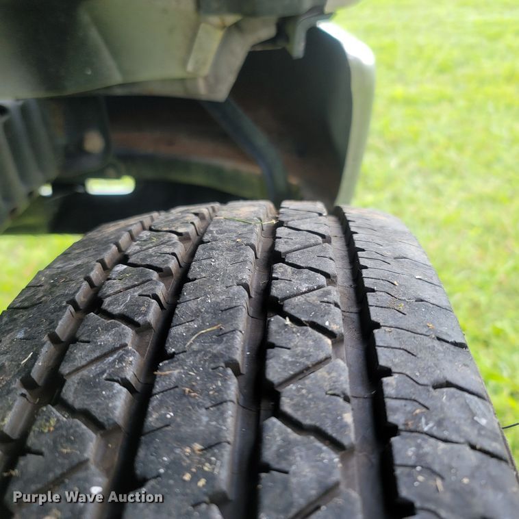 image for item LM9727 2014 Ford E350 Super Duty  box truck