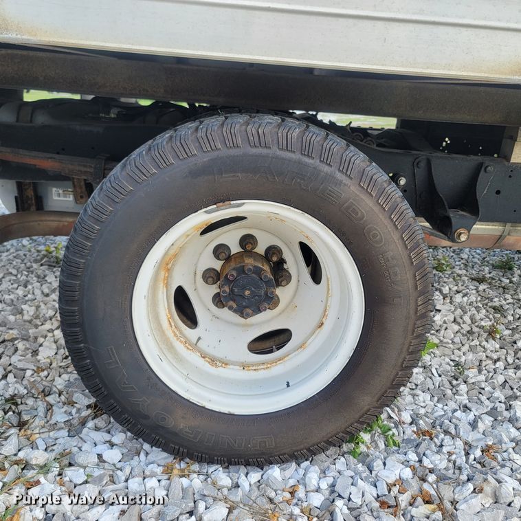 image for item LM9727 2014 Ford E350 Super Duty  box truck