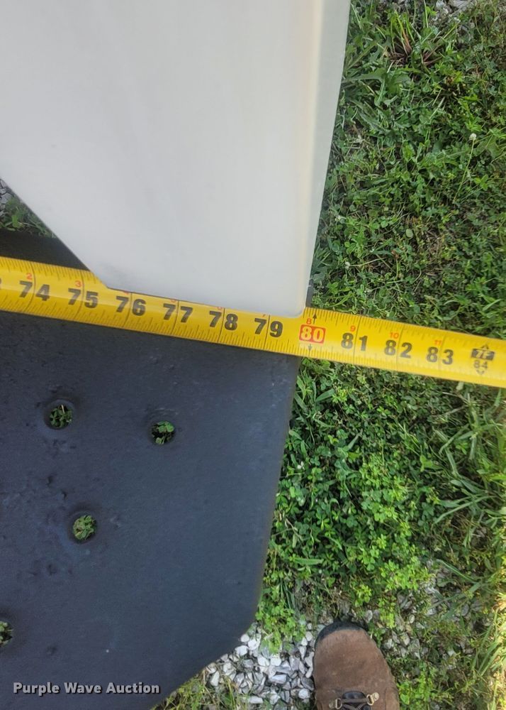 image for item LM9728 2014 Ford E350 Super Duty  box truck