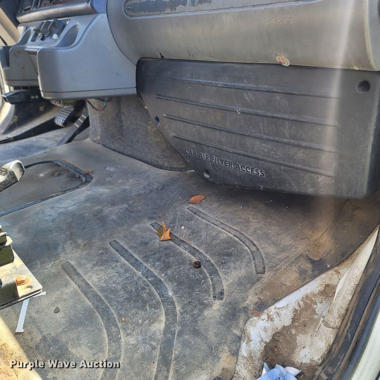 image for item LM9729 2007 Freightliner Business Class M2  bucket truck