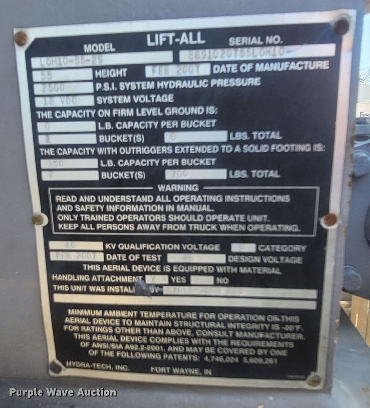 image for item LM9729 2007 Freightliner Business Class M2  bucket truck