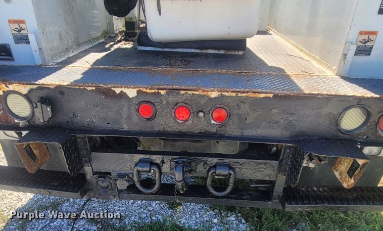 image for item LM9731 2008 Dodge Ram 5500HD  bucket truck