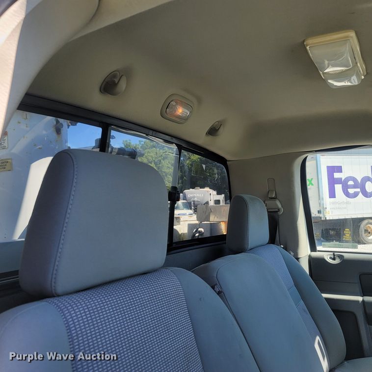 image for item LM9731 2008 Dodge Ram 5500HD  bucket truck