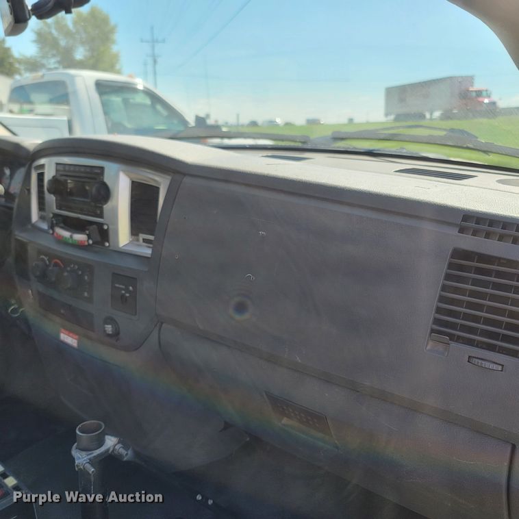 image for item LM9731 2008 Dodge Ram 5500HD  bucket truck