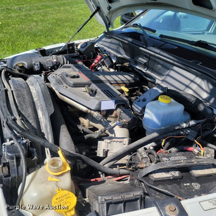 image for item LM9731 2008 Dodge Ram 5500HD  bucket truck