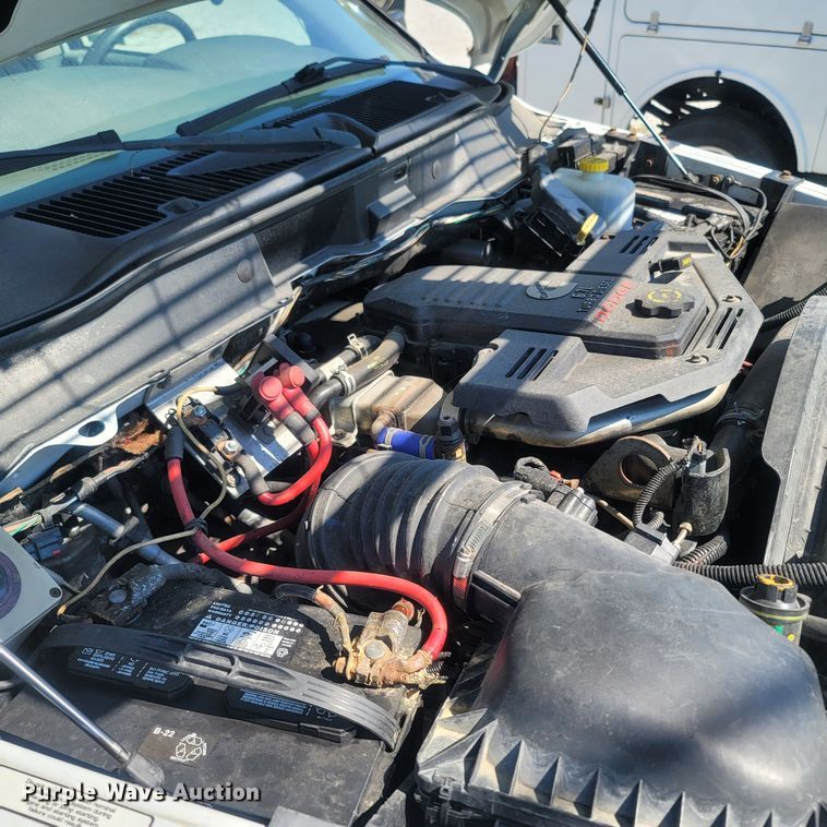 image for item LM9731 2008 Dodge Ram 5500HD  bucket truck