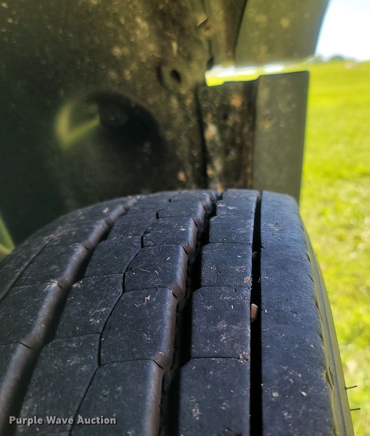 image for item LM9731 2008 Dodge Ram 5500HD  bucket truck