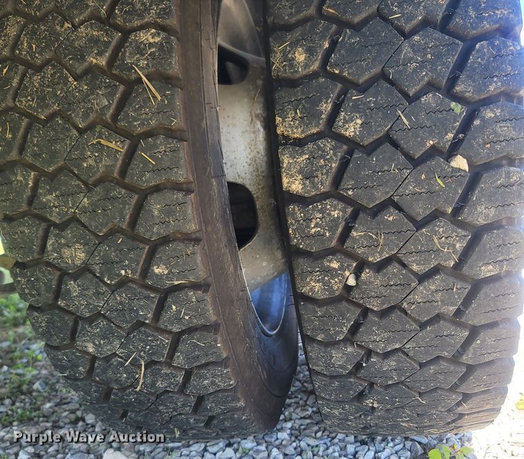 image for item LM9731 2008 Dodge Ram 5500HD  bucket truck