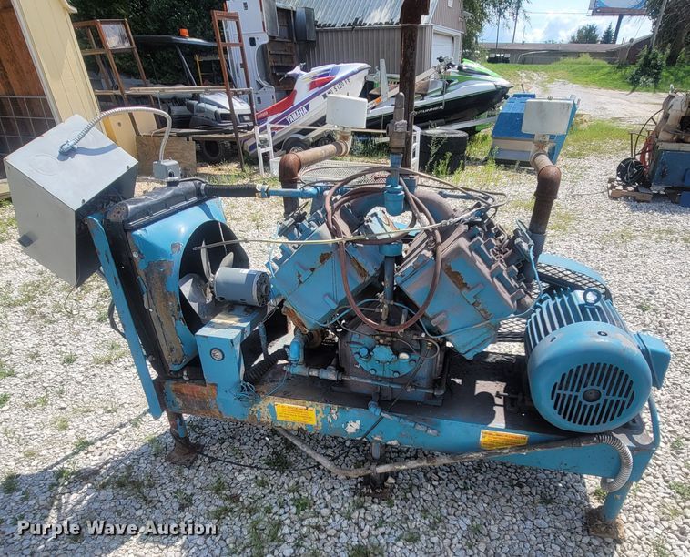 image for item LM9736 Air compressor