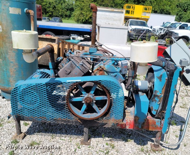 image for item LM9736 Air compressor