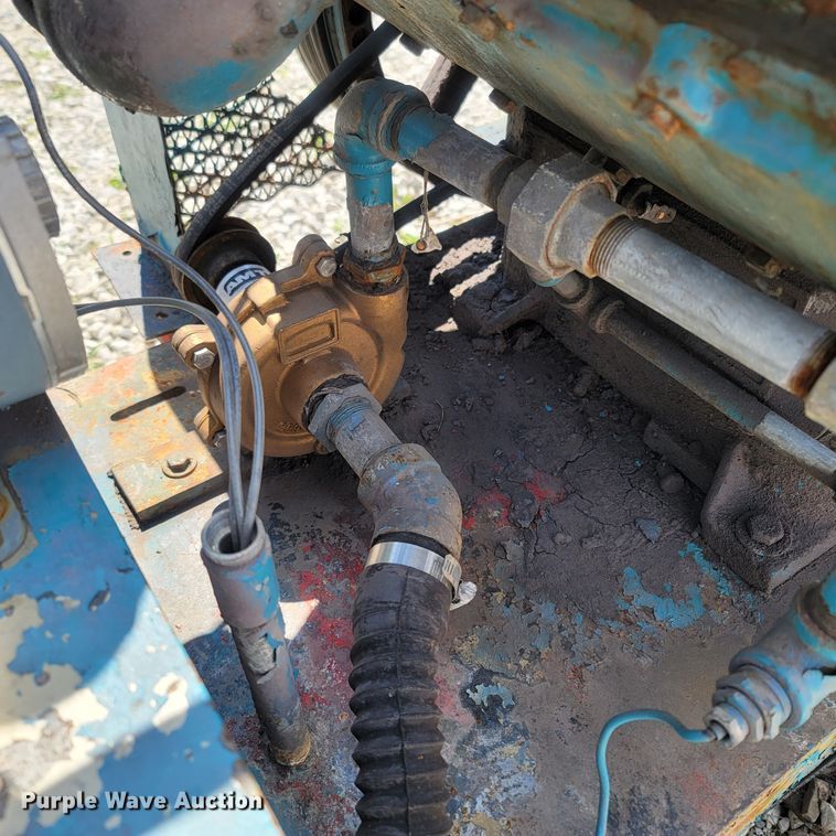 image for item LM9736 Air compressor