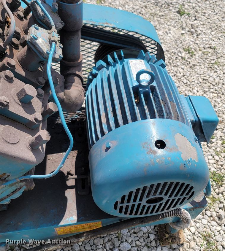 image for item LM9736 Air compressor