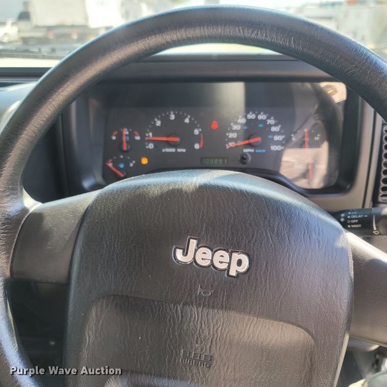 image for item LM9737 2005 Jeep Wrangler  SUV