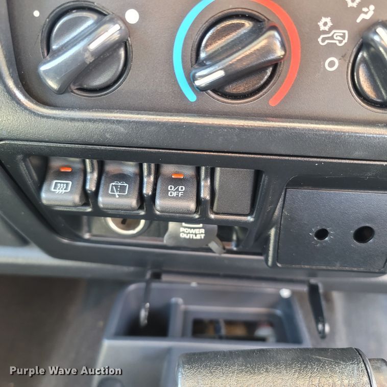 image for item LM9737 2005 Jeep Wrangler  SUV