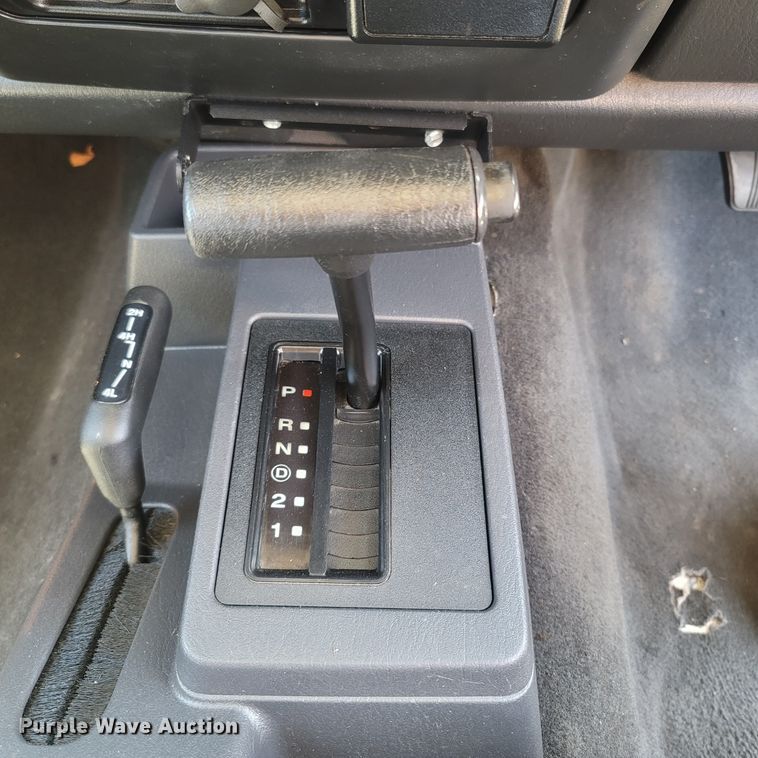 image for item LM9737 2005 Jeep Wrangler  SUV