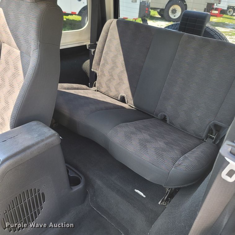 image for item LM9737 2005 Jeep Wrangler  SUV