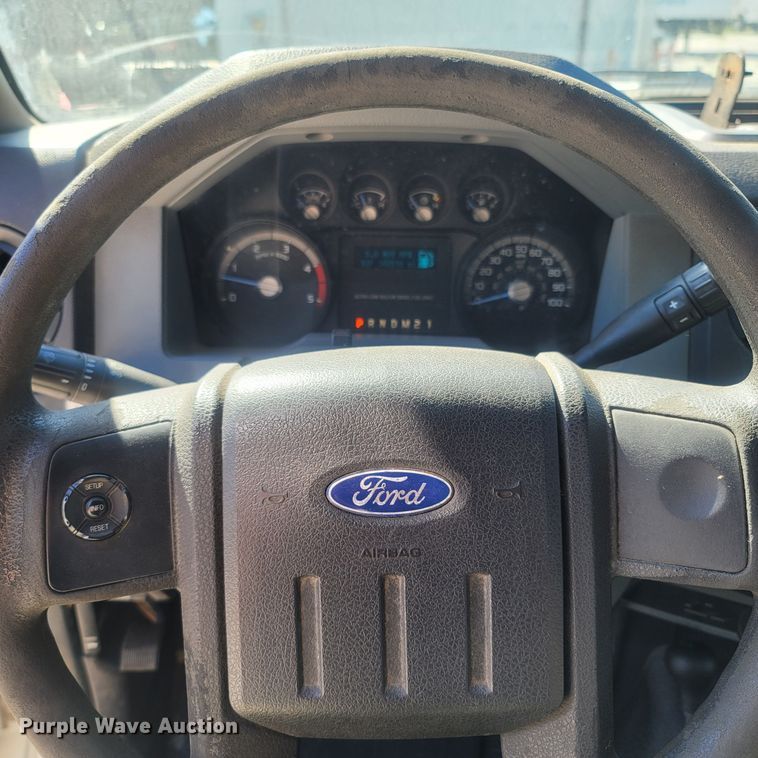 image for item LM9738 2011 Ford F550 Super Duty  dump truck