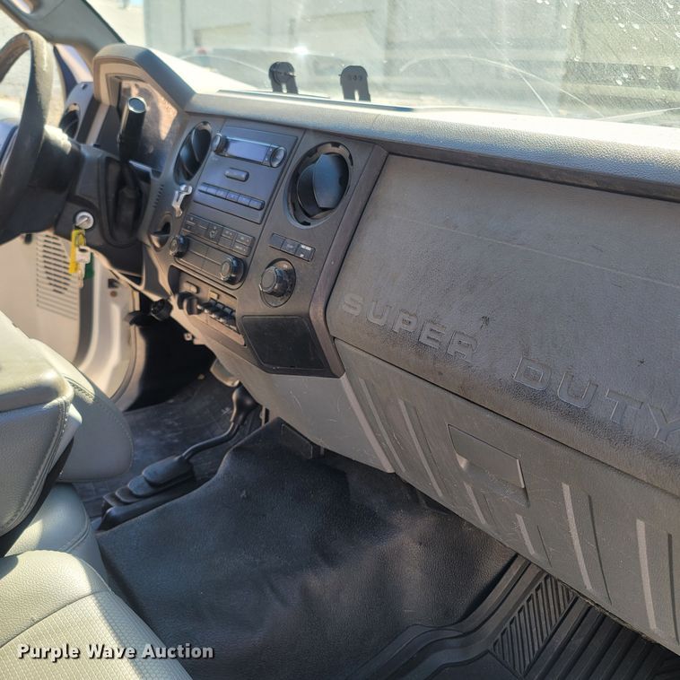 image for item LM9738 2011 Ford F550 Super Duty  dump truck