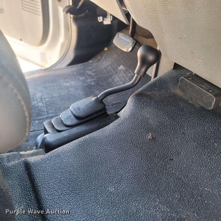 image for item LM9738 2011 Ford F550 Super Duty  dump truck