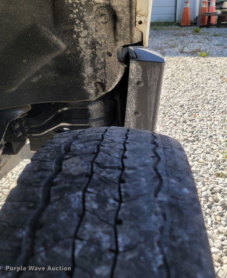 image for item LM9738 2011 Ford F550 Super Duty  dump truck