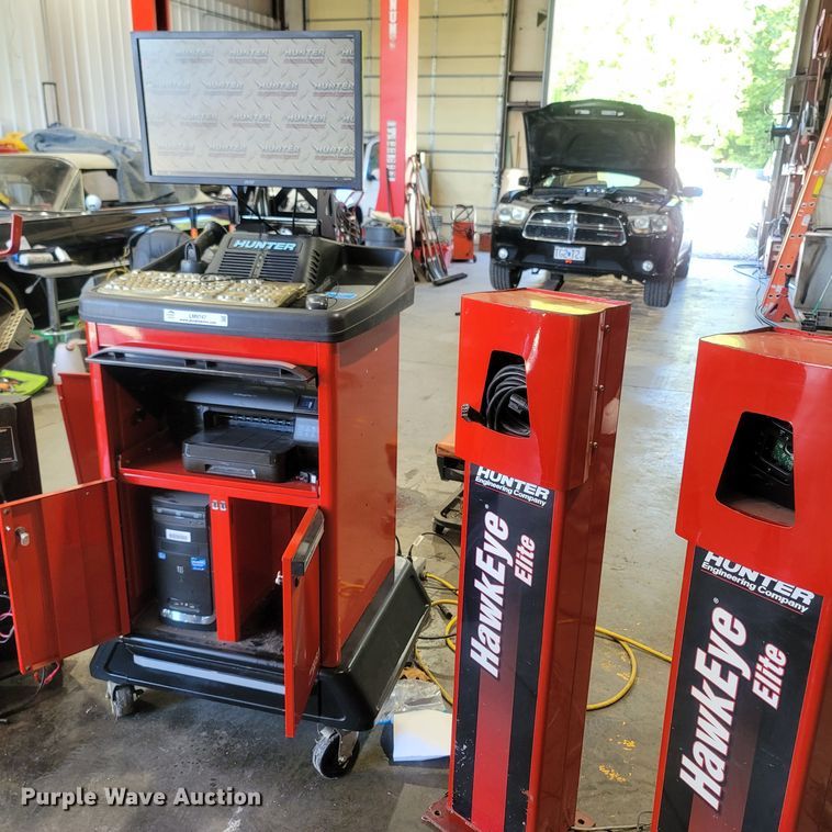 image for item LM9747 Hawkeye Elite  alignment machine